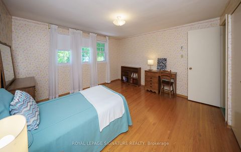 Photo 28 at 11 Gablehurst Crescent, Sullivan, Toronto