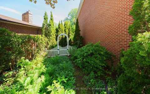 Photo 44 at 11 Gablehurst Crescent, Sullivan, Toronto