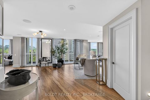 Photo 3 at 702 - 181 Davenport Road, Annex, Toronto