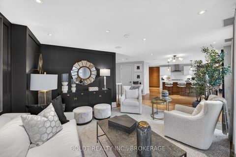 Photo 7 at 702 - 181 Davenport Road, Annex, Toronto