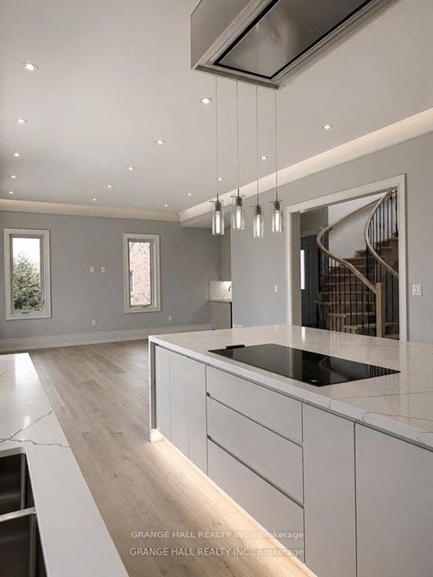 Photo 7 at 16 Barker Avenue, Beaumonde Heights, Toronto