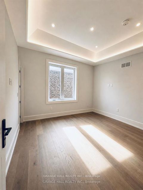 Photo 33 at 16 Barker Avenue, Beaumonde Heights, Toronto