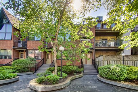 Photo 2 at 8 - 17 Pembroke Street, Moss Park, Toronto