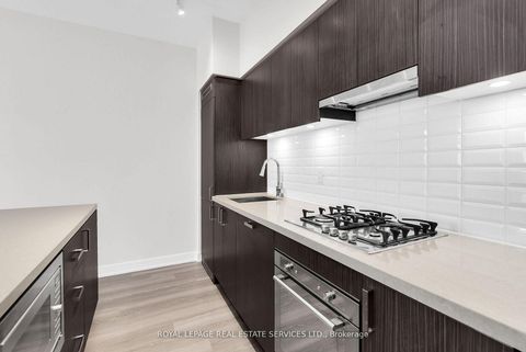 Photo 3 at 1104 - 501 St Clair Avenue W, Casa Loma, Toronto
