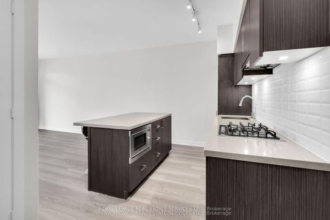 Photo 4 at 1104 - 501 St Clair Avenue W, Casa Loma, Toronto