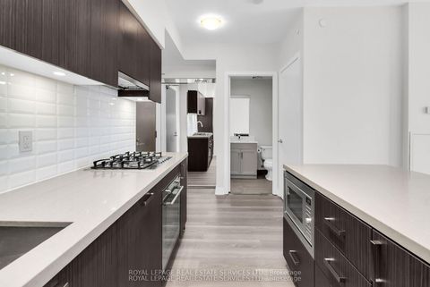 Photo 5 at 1104 - 501 St Clair Avenue W, Casa Loma, Toronto