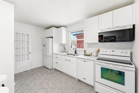Photo 9 at 1212 Valley Drive, Lakeview, Oshawa