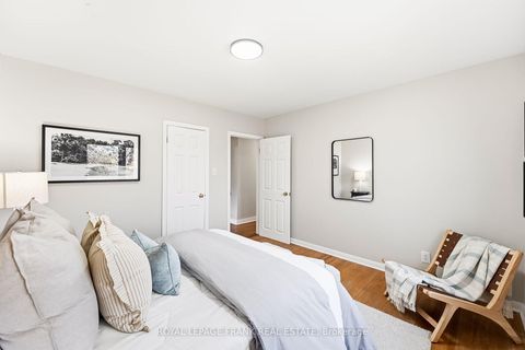Photo 13 at 1212 Valley Drive, Lakeview, Oshawa