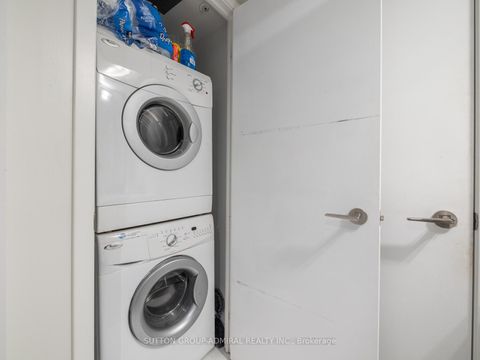 Photo 11 at 315 - 75 Queens Wharf Road, Waterfront Communities C1, Toronto
