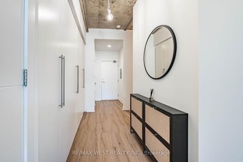 Photo 6 at 212 - 66 Portland Street, Waterfront Communities C1, Toronto