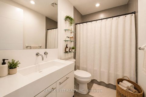 Photo 16 at 212 - 66 Portland Street, Waterfront Communities C1, Toronto