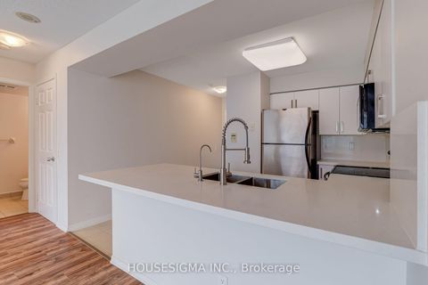 Photo 12 at 901 - 28 Harrison Garden Boulevard, Willowdale East, Toronto