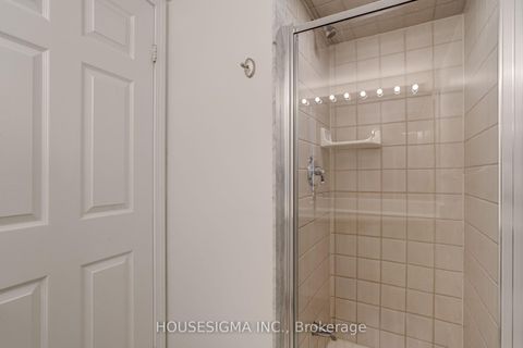 Photo 16 at 901 - 28 Harrison Garden Boulevard, Willowdale East, Toronto