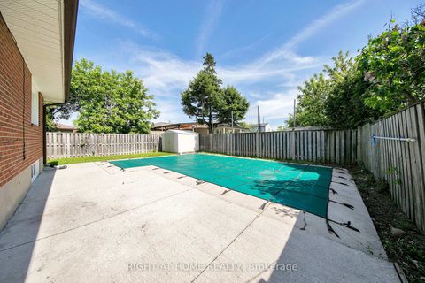 Photo 43 at 19 Wall Avenue, Pelmo Park W4, Toronto