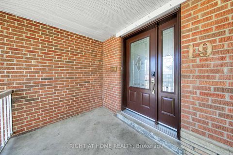 Photo 46 at 19 Wall Avenue, Pelmo Park W4, Toronto