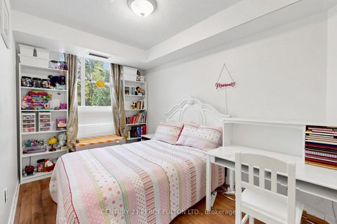Photo 20 at 224 - 77 Maitland Place, North St. James Town, Toronto