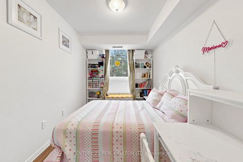 Photo 21 at 224 - 77 Maitland Place, North St. James Town, Toronto