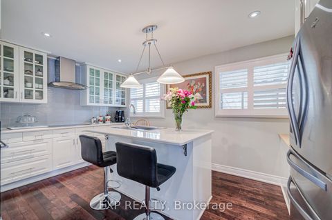 Photo 13 at 593A Scarlett Road N, Humber Heights, Toronto