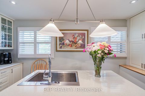 Photo 17 at 593A Scarlett Road N, Humber Heights, Toronto