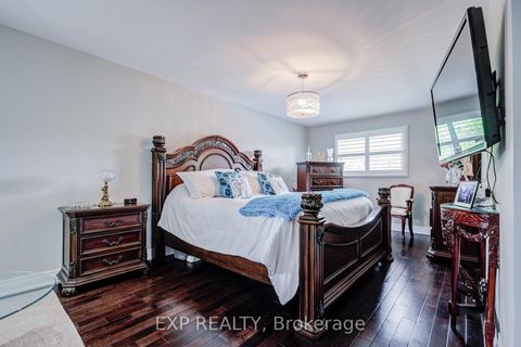 Photo 21 at 593A Scarlett Road N, Humber Heights, Toronto