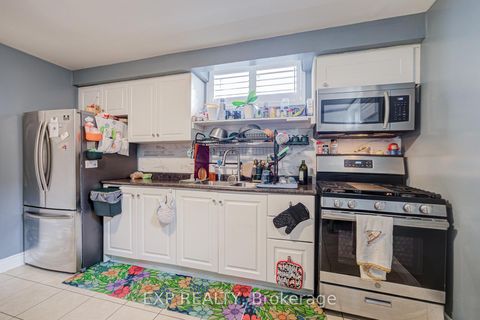 Photo 36 at 593A Scarlett Road N, Humber Heights, Toronto