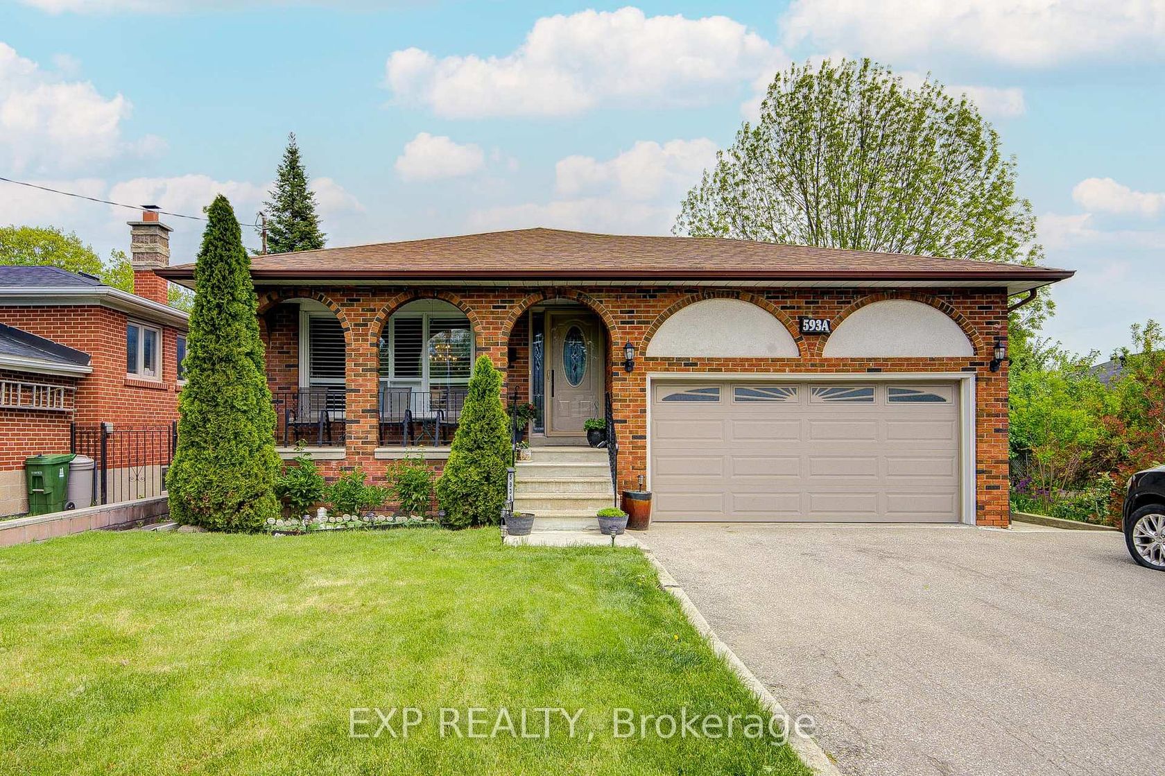 593A Scarlett Road N, Humber Heights, Toronto 