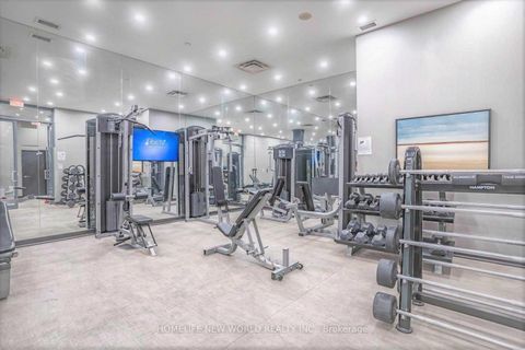 Photo 6 at 808 - 770 Bay Street, Bay Street Corridor, Toronto