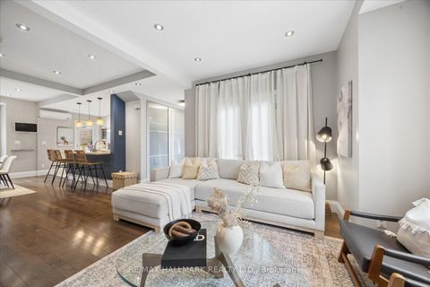 Photo 5 at 65 Cleveland Street, Mount Pleasant East, Toronto