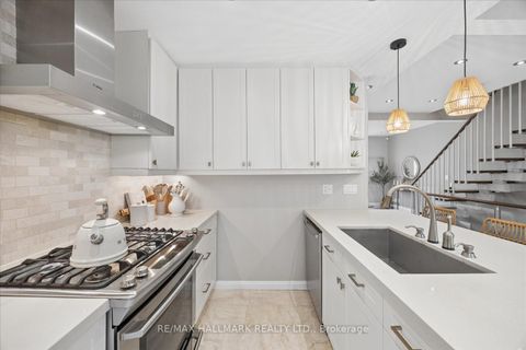 Photo 10 at 65 Cleveland Street, Mount Pleasant East, Toronto