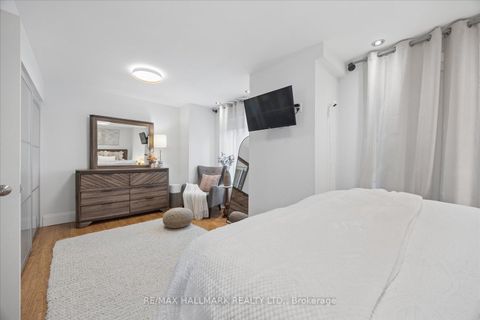 Photo 19 at 65 Cleveland Street, Mount Pleasant East, Toronto