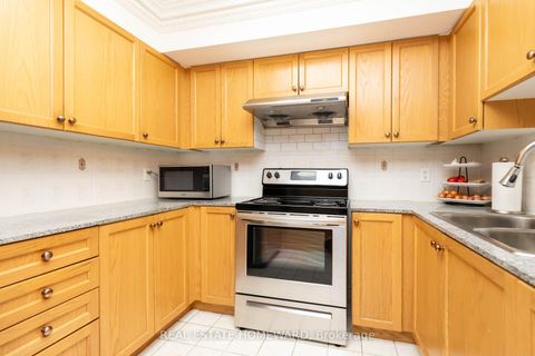 Photo 7 at 201 - 1730 Eglinton Avenue E, Victoria Village, Toronto
