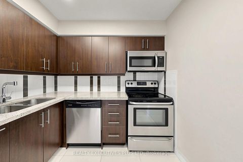 Photo 4 at 604 - 18 Hillcrest Avenue, Willowdale East, Toronto
