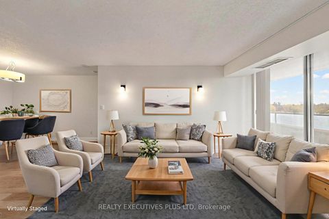 Photo 10 at 604 - 18 Hillcrest Avenue, Willowdale East, Toronto