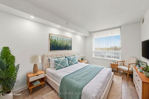 Photo 14 at 604 - 18 Hillcrest Avenue, Willowdale East, Toronto