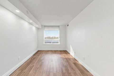 Photo 16 at 604 - 18 Hillcrest Avenue, Willowdale East, Toronto