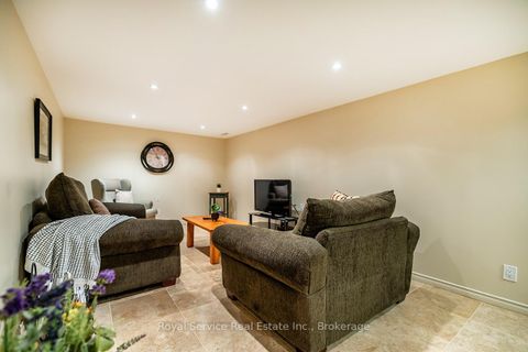 Photo 23 at 17 Gorsey Square, Malvern, Toronto