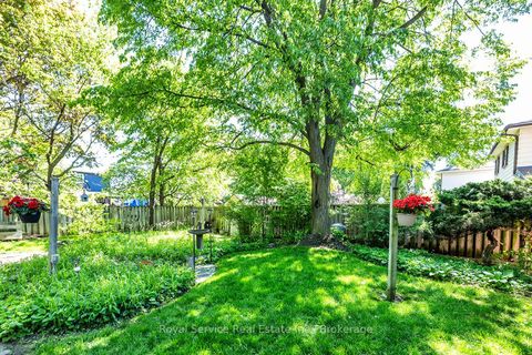 Photo 28 at 17 Gorsey Square, Malvern, Toronto