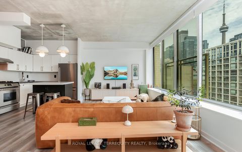 Photo 3 at 704 - 50 Camden Street, Waterfront Communities C1, Toronto
