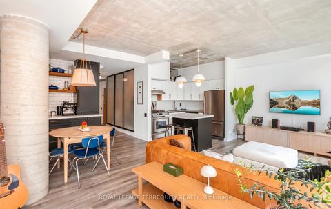 Photo 5 at 704 - 50 Camden Street, Waterfront Communities C1, Toronto
