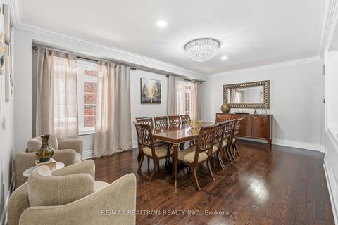 Photo 7 at 103 Sir Stevens Drive, Patterson, Vaughan
