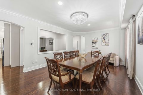 Photo 8 at 103 Sir Stevens Drive, Patterson, Vaughan