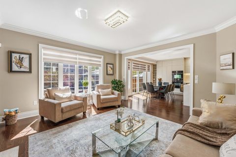 Photo 22 at 103 Sir Stevens Drive, Patterson, Vaughan