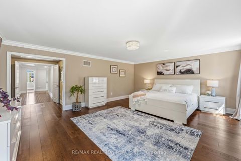 Photo 28 at 103 Sir Stevens Drive, Patterson, Vaughan