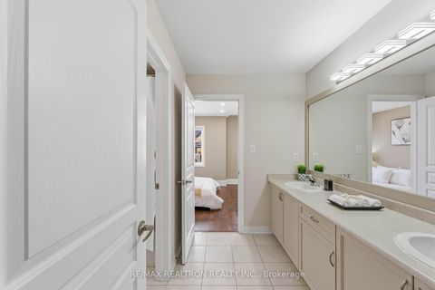 Photo 38 at 103 Sir Stevens Drive, Patterson, Vaughan