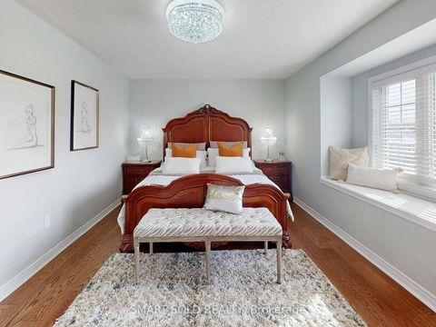 Photo 12 at 72 Headwater Crescent, Oak Ridges Lake Wilcox, Richmond Hill