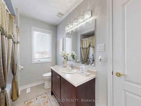 Photo 16 at 72 Headwater Crescent, Oak Ridges Lake Wilcox, Richmond Hill
