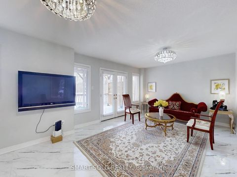 Photo 18 at 72 Headwater Crescent, Oak Ridges Lake Wilcox, Richmond Hill
