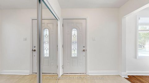 Photo 5 at 63 Flora Drive, Dorset Park, Toronto