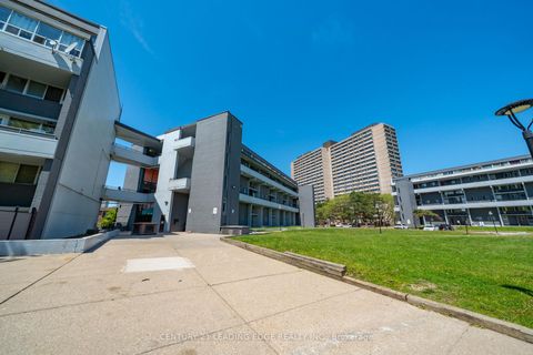 Photo 4 at 307 - 55 Sunny Glenway, Flemingdon Park, Toronto