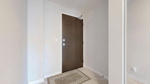Photo 26 at 1011 - 2221 Yonge Street, Mount Pleasant West, Toronto